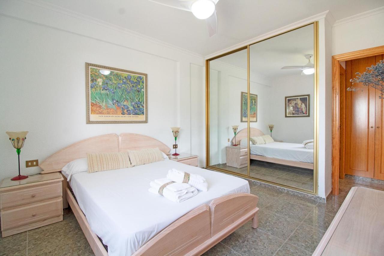 Global Properties, Apartamento Con Terraza Y Piscina A Un Paso De La Playa Canet d'En Berenguer Exteriör bild